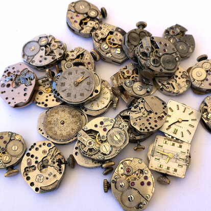 Uurwerkjes, set 4 stuks