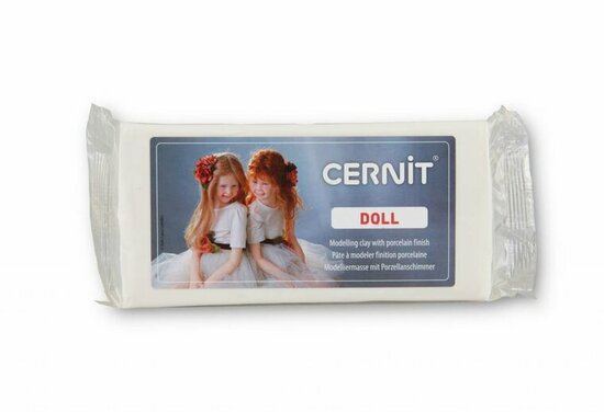 Cernit Doll &ndash; foto van polymeerklei