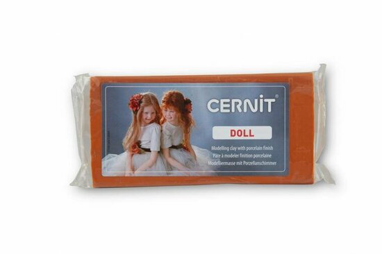 Cernit Doll &ndash; foto van polymeerklei